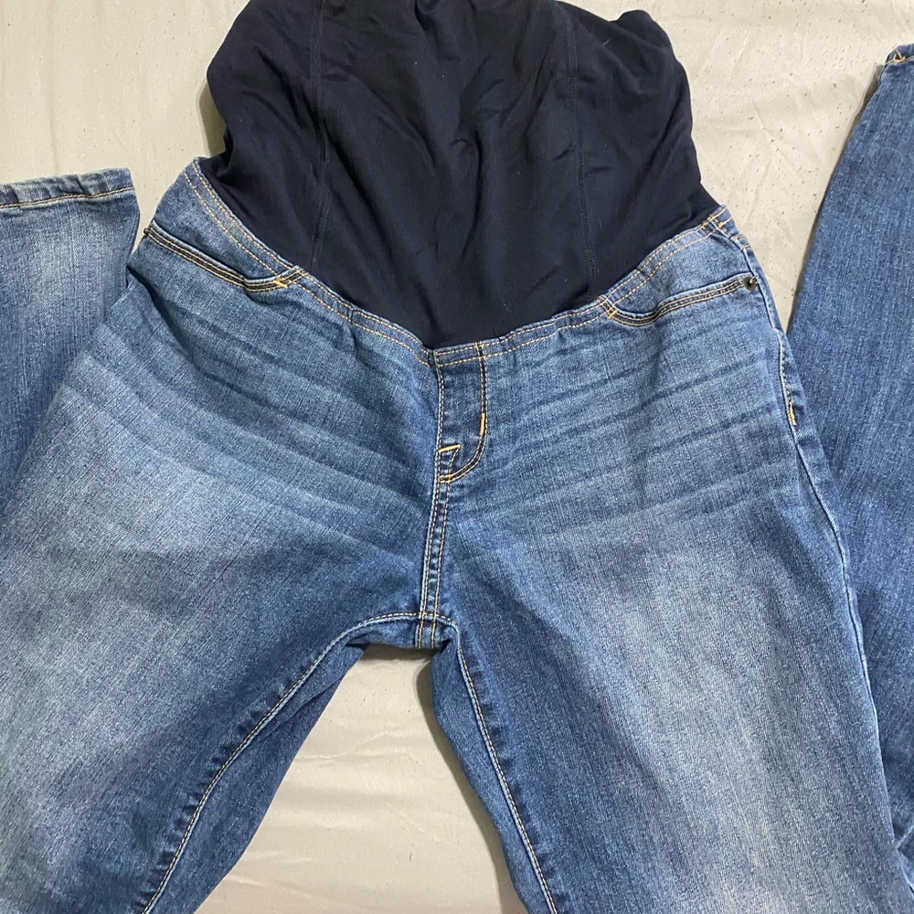 Maternity jeans